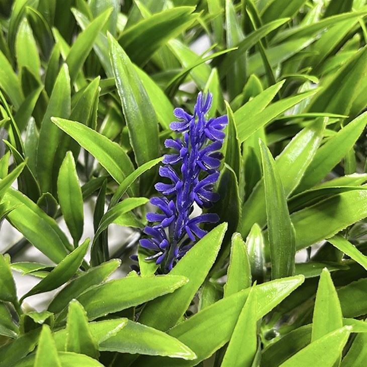 Lavender Artificial Plant Wall (4)